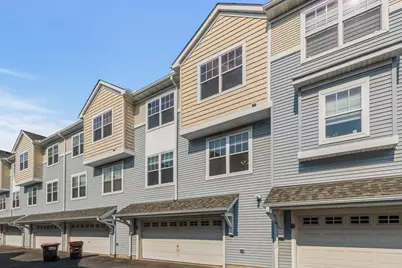 1666 Village Trail E #6, Maplewood, MN 55109 - Photo 28