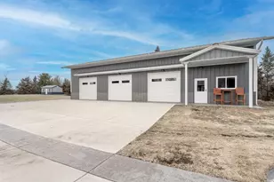 20620 Otero Ave, Hastings, MN 55033 - Photo 8