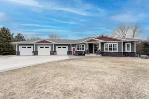 20620 Otero Ave, Hastings, MN 55033 - Photo 4