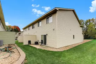 6372 13th St N, Oakdale, MN 55128 - Photo 20