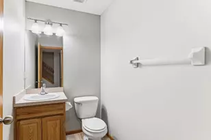 6372 13th St N, Oakdale, MN 55128 - Photo 8