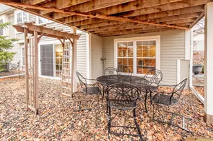 1560 Glenbeigh Knolls, Woodbury, MN 55125 - Photo 32