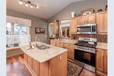 1560 Glenbeigh Knolls, Woodbury, MN 55125 - Photo 10