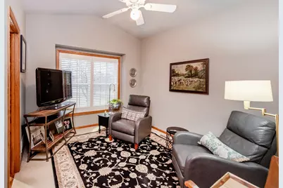 1560 Glenbeigh Knolls, Woodbury, MN 55125 - Photo 18