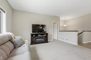 6050 Iris Ln, Rockford, MN 55373 - Photo 6