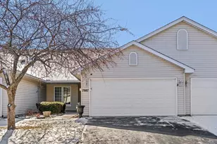 7887 Barrymore Ln, Woodbury, MN 55125 - Photo 2