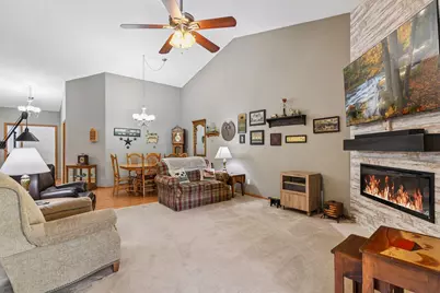 7887 Barrymore Lane, Woodbury, MN 55125 - Photo 6