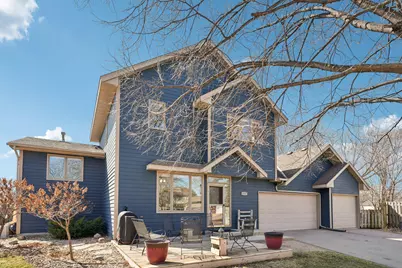 12137 88th Place N, Maple Grove, MN 55369 - Photo 2