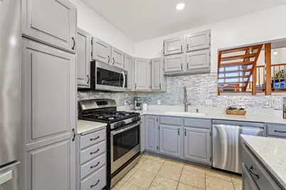 12137 88th Place N, Maple Grove, MN 55369 - Photo 6