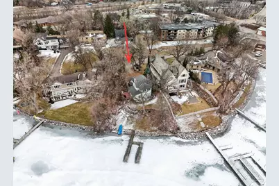 805 Hidden Lane, Excelsior, MN 55331 - Photo 2