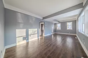 654 Winslow Ave, Saint Paul, MN 55107 - Photo 2