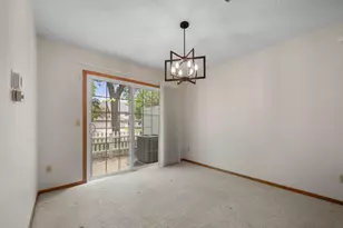 2611 Concord Way, Mendota Heights, MN 55120 - Photo 8