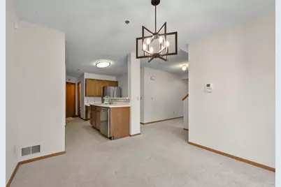 2611 Concord Way, Mendota Heights, MN 55120 - Photo 12
