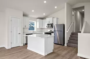 608 Redwood Loop N, Cambridge, MN 55008 - Photo 6