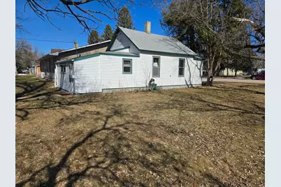 103 3rd Street NE, Barnesville, MN 56514 - Photo 2
