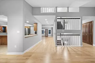 71 Fir St, Mahtomedi, MN 55115 - Photo 4