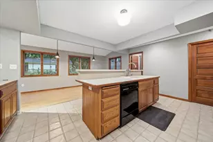 71 Fir St, Mahtomedi, MN 55115 - Photo 22