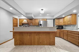 71 Fir St, Mahtomedi, MN 55115 - Photo 18