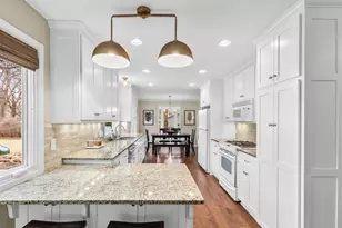 15820 Lake Street Extension, Minnetonka, MN 55345 - Photo 2