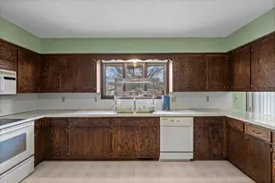 7019 Irving Ave N, Brooklyn Center, MN 55430 - Photo 14