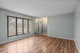 7019 Irving Ave N, Brooklyn Center, MN 55430 - Photo 4