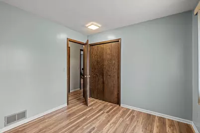 7019 Irving Avenue N, Brooklyn Center, MN 55430 - Photo 24