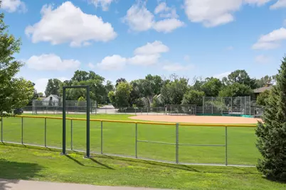 7501 Clinton Avenue, Richfield, MN 55423 - Photo 32