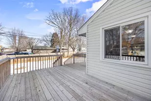 7720 Viewcrest Ln, New Hope, MN 55427 - Photo 26