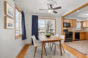 7720 Viewcrest Ln, New Hope, MN 55427 - Photo 6