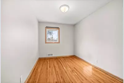 7720 Viewcrest Lane, New Hope, MN 55427 - Photo 14