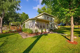 219 Davis St, Le Sueur, MN 56058 - Photo 24