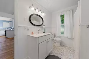 219 Davis St, Le Sueur, MN 56058 - Photo 10