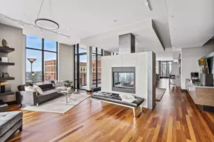 201 S 11th St, Minneapolis, MN 55403 - Photo 4