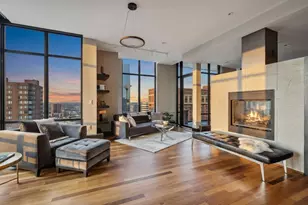 201 S 11th St, Minneapolis, MN 55403 - Photo 2