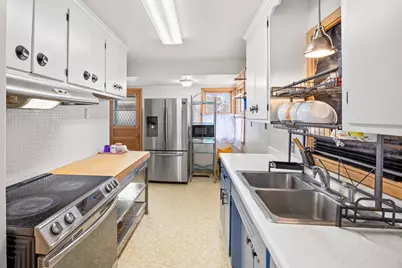 597 Flandrau Street, Saint Paul, MN 55106 - Photo 8