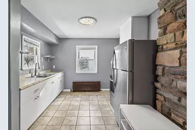 602 Orange Avenue E, Saint Paul, MN 55130 - Photo 6