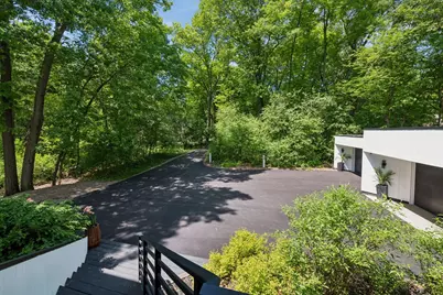 18804 Kingswood Terrace, Minnetonka, MN 55345 - Photo 6