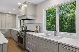 5804 Schaefer Rd, Edina, MN 55436 - Photo 18