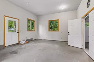5804 Schaefer Rd, Edina, MN 55436 - Photo 62