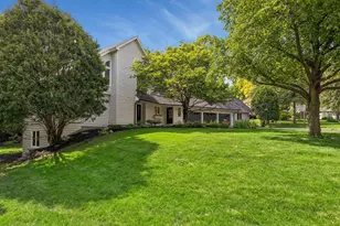 5804 Schaefer Rd, Edina, MN 55436 - Photo 2