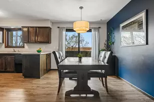 11432 Minnetonka Mills Rd, Minnetonka, MN 55305 - Photo 12