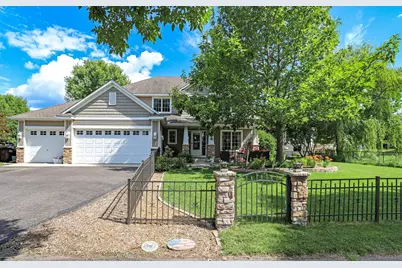 723 36th Street W, Hastings, MN 55033 - Photo 2