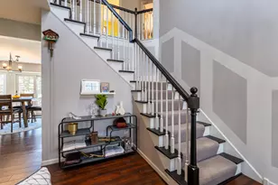 723 36th St W, Hastings, MN 55033 - Photo 4
