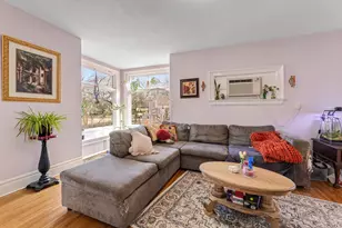 369 W 5th St, Winona, MN 55987 - Photo 2