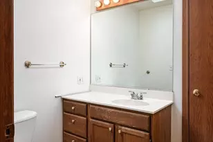 348 Regent Dr, La Crescent, MN 55947 - Photo 16