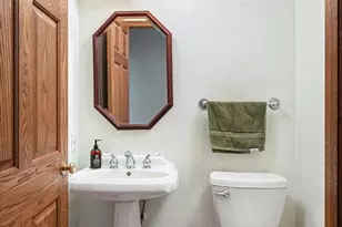 348 Regent Dr, La Crescent, MN 55947 - Photo 14