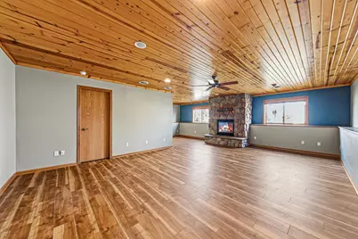 526 Beaver Street E, Belle Plaine, MN 56011 - Photo 18