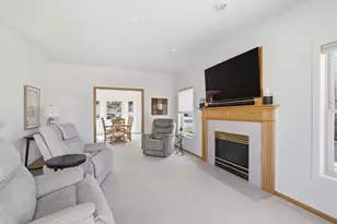 3938 Monticello Alcove, Woodbury, MN 55129 - Photo 10