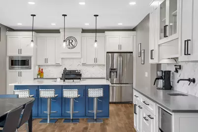 3136 N View Lane, Woodbury, MN 55125 - Photo 14