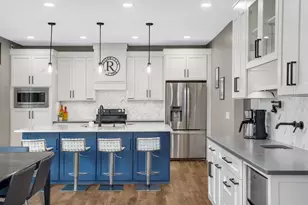 3136 N View Ln, Woodbury, MN 55125 - Photo 14